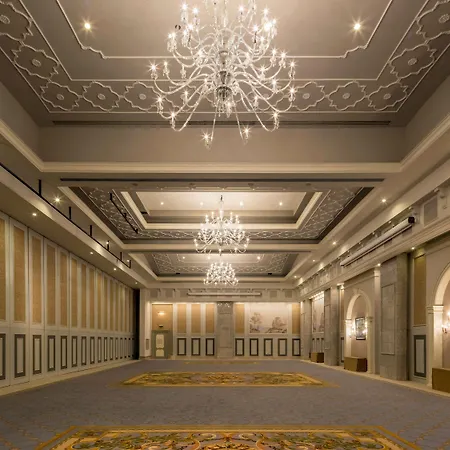 Rixos Premium
