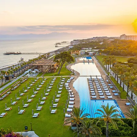 Rixos Premium - The Land Of Legends Access Üdülőközpont